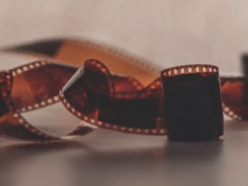 Stare fotografie - jak je zachować na dłużej?
