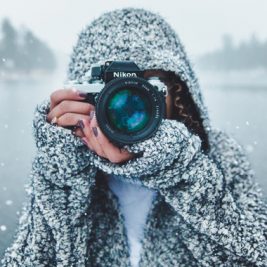 fotografia zimą sprzęt na ferie i wyjazdy