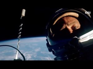 Buzz Aldrin i jego kosmiczne selfie