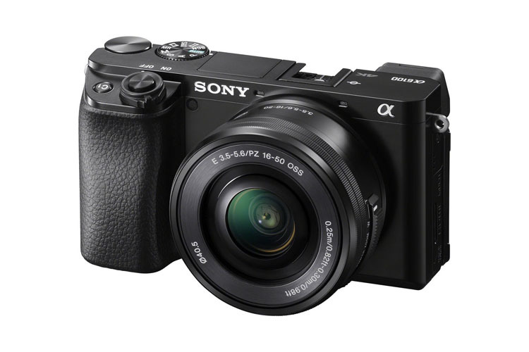 Sony A6100 (ILCE-6100) z ob. 16-50mm f/3.5-5.6 PZ OSS   Sony A6100 (ILCE-6100) z ob. 16-50mm f/3.5-5.6 PZ OSS